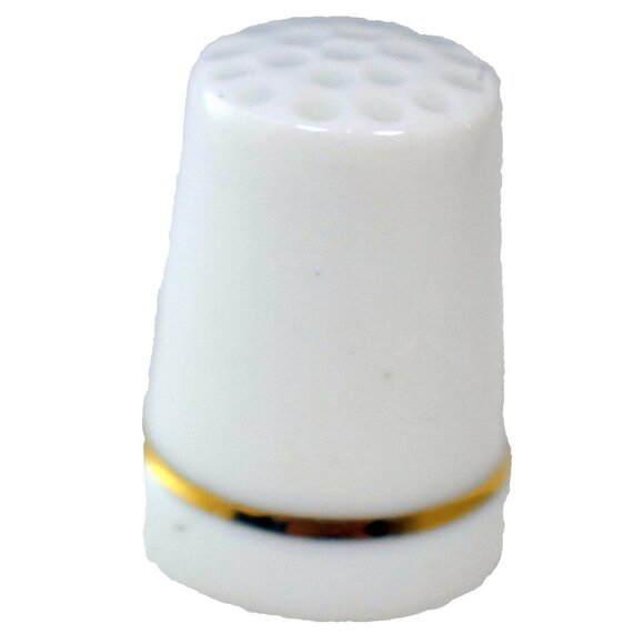 Morehead Inc Penguin Couple Souvenir Porcelain Thimble Collectible Home Decor - Picture 4 of 5